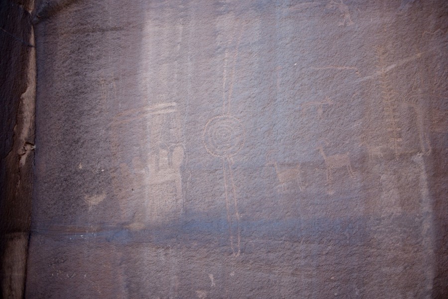 petroglyph P1010120